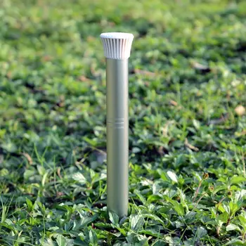 Vrt za Odvračanje Škodljivcev 4Pcs Mol Podgana Repelenti Sončne Ultrazvočno Repeller Spike