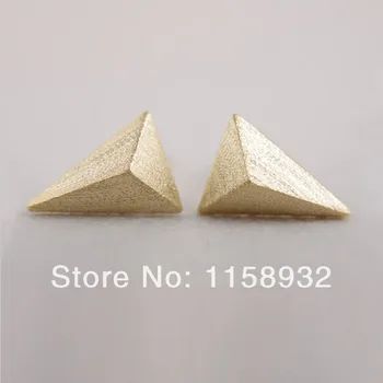 Moda Trikotnik stud Uhani