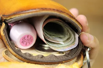 Oblikovalec pravega usnja denarnice ročno visoke kakovosti mini letnik torbica žep za kovance kawaii retro srčkan vreča denarja bayan cuzdan