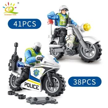 HUIQIBAO 8pcs 1:36 Mestni Promet Policija Človek Številke Modela gradniki Mesta Policistov Lutka Pribor Opeke Otroci Igrače