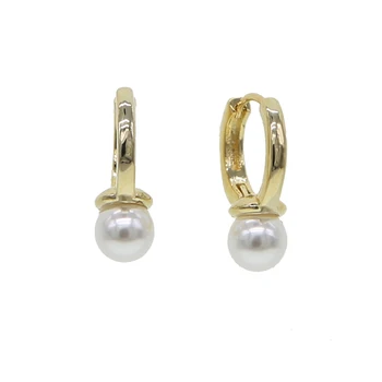 2020 NOVEGA modela, Sladko biser nakit očarljivo Simulirani pearl klasična zlata barva krog Žensk uhani visijo za darilo