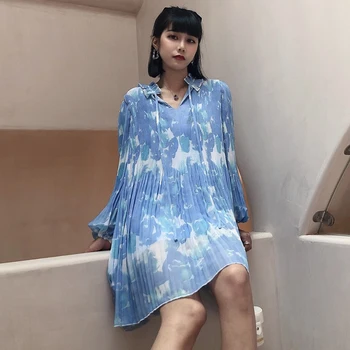 TWOTWINSTYLE Priložnostne Naguban Tiskanja Obleke Za Ženske O Vratu Luč Dolg Rokav Visoko Pasu Hit Color Mini Poletje Obleko Ženske Nova